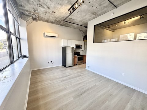 Floor plan for 1 bed, 1 bath, 630 sqft